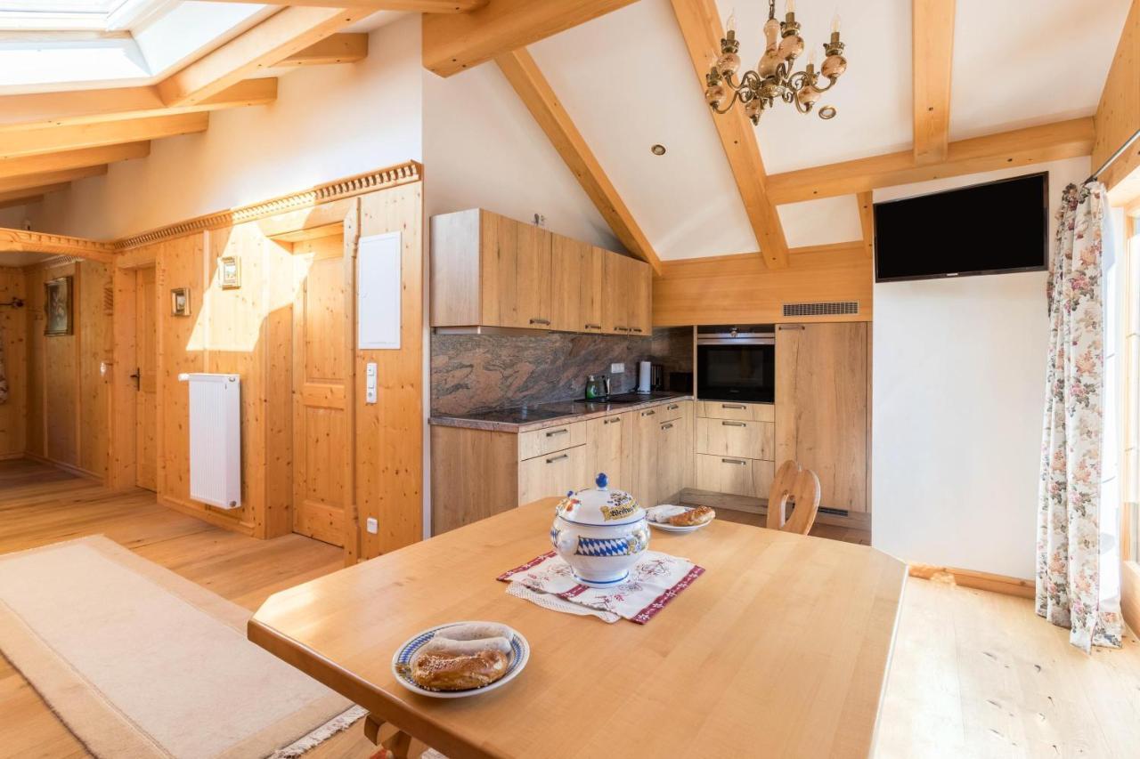 Ferienwohnung Bergkristall Митенвалд Екстериор снимка
