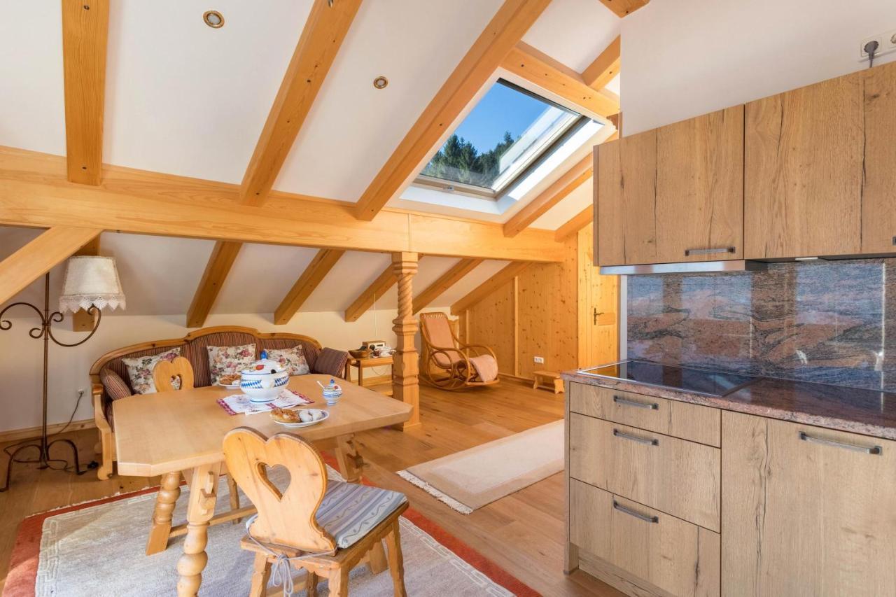 Ferienwohnung Bergkristall Митенвалд Екстериор снимка